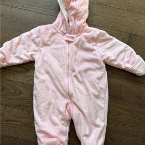 Cozy Pink Hooded Baby Snow Pram